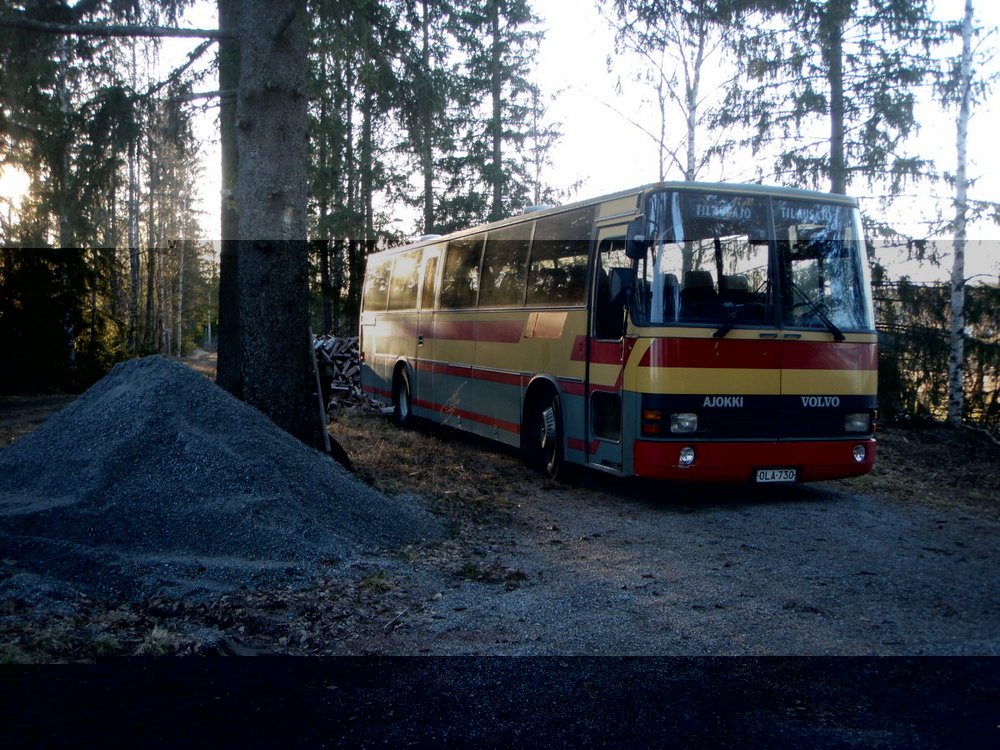 bussipienempi2.jpg