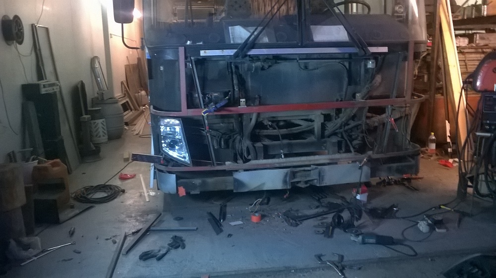 &quot;sekasikiö&quot; volvo ja scania ne yhteen soppii...huomenna ne pannaan....sopimaan... =)