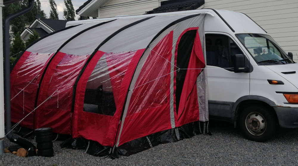 IMG_20210719_100754.jpg (553.42 KiB) Katsottu 23103 kertaa Tuossa teltasta kuva kun on koottuna