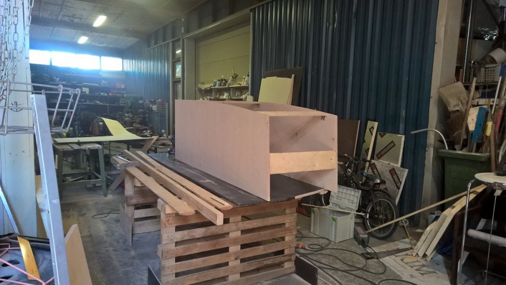 WP_20150818_11_53_27_Pro.jpg (352.05 KiB) Katsottu 25588 kertaa "Potilas pöydällä"